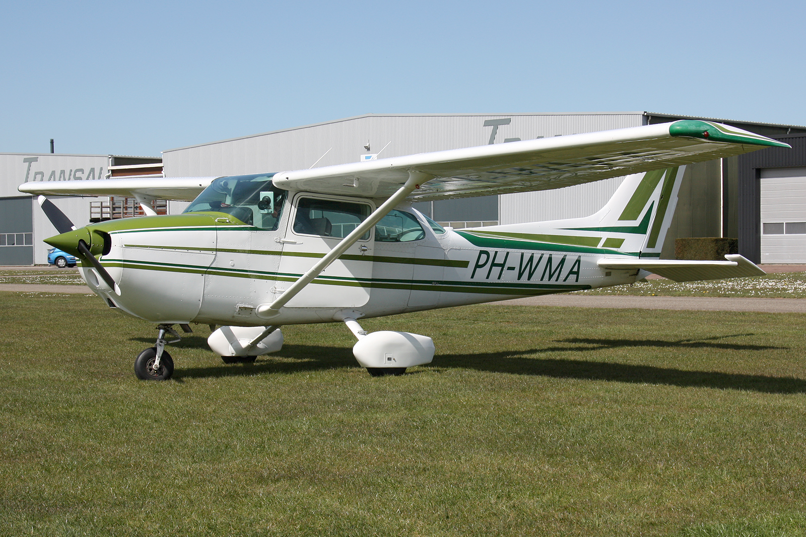 Cessna 172 PH-WMA van Vliegschool Hilversum verongelukt bij Erkelenz